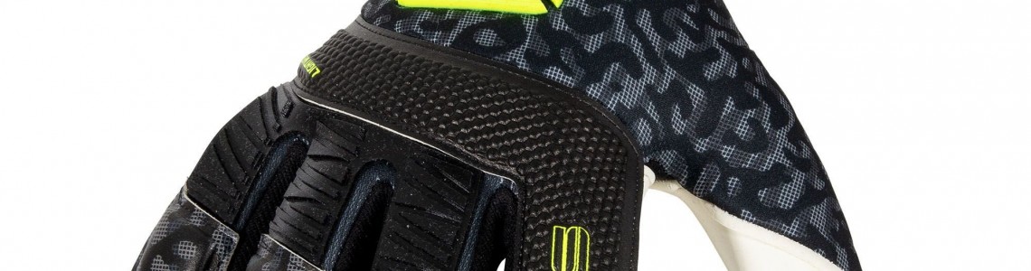 MV-Käsineiden huolto